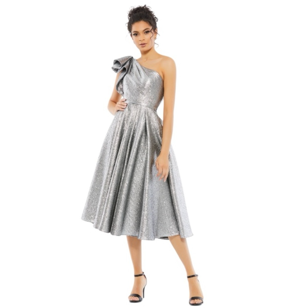 NWT MacDuggal Asymmetric Metallic Tea Length Dress Wedding Formal‎ Holiday